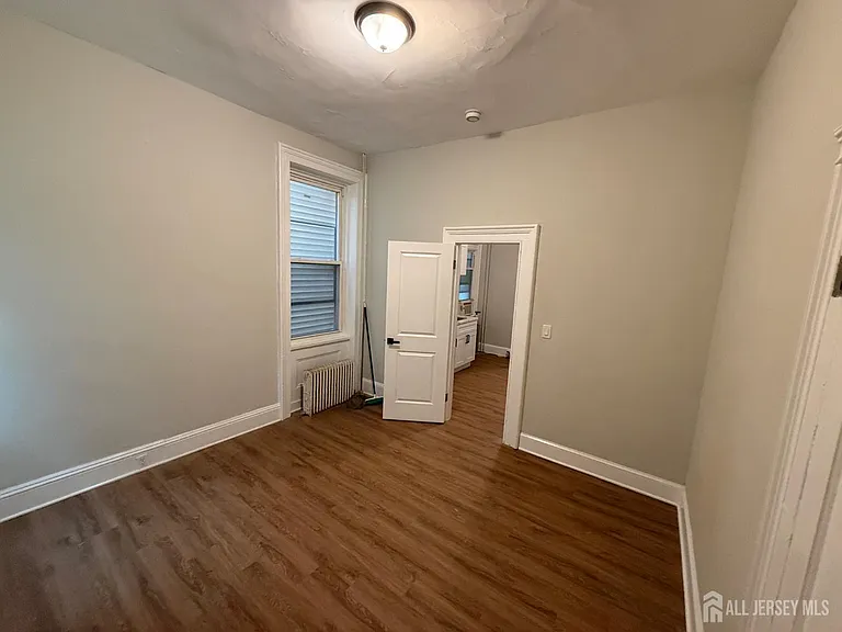 88 Harvey St #2 — Photo 9