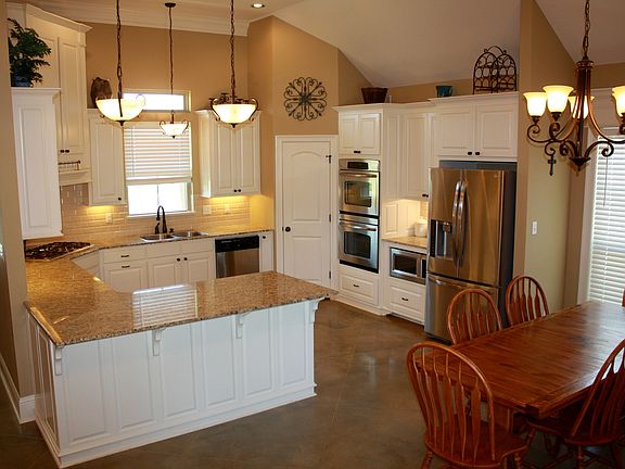 kitchen with peninsula
