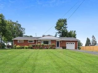 23 Magnolia Dr, Wappingers Falls, NY