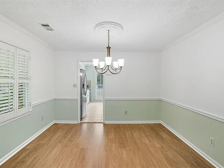 1211 Whitlock Ridge Dr — Photo 8