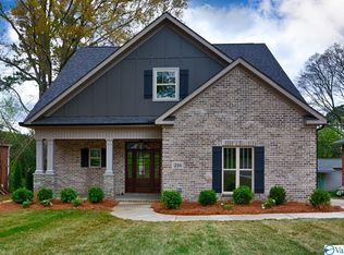 216 Marsheutz Ave SE, Huntsville, AL 35801
