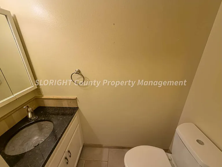204 Ruby Ln — Photo 12