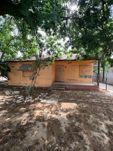 2551 E Barton Sq, Fresno, CA, 93725