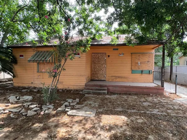 2551 E Barton Sq, Fresno, CA 93725