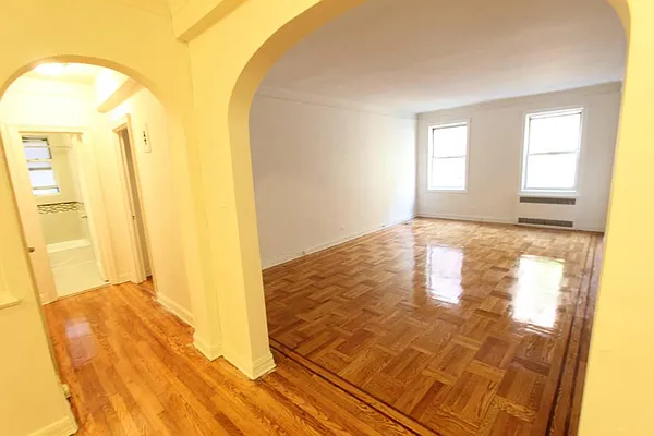 Rented by Hatuka Properties | media 13