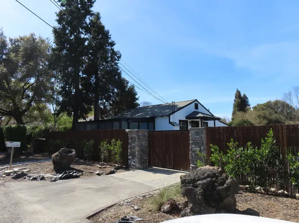 663 9th Ave, Menlo Park, CA 94025
