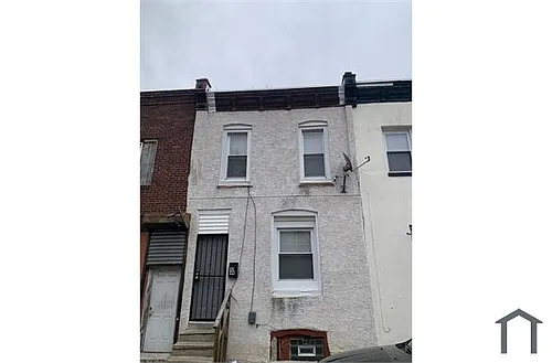 3049 N Carlisle St Photo 1
