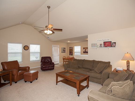 Soaring ceiling in the living room