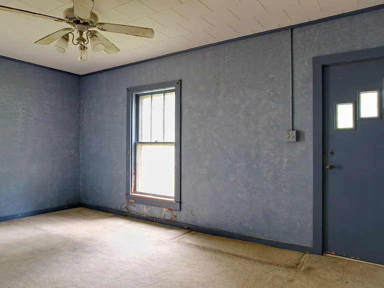 194 W Ouachita #54 — Photo 8