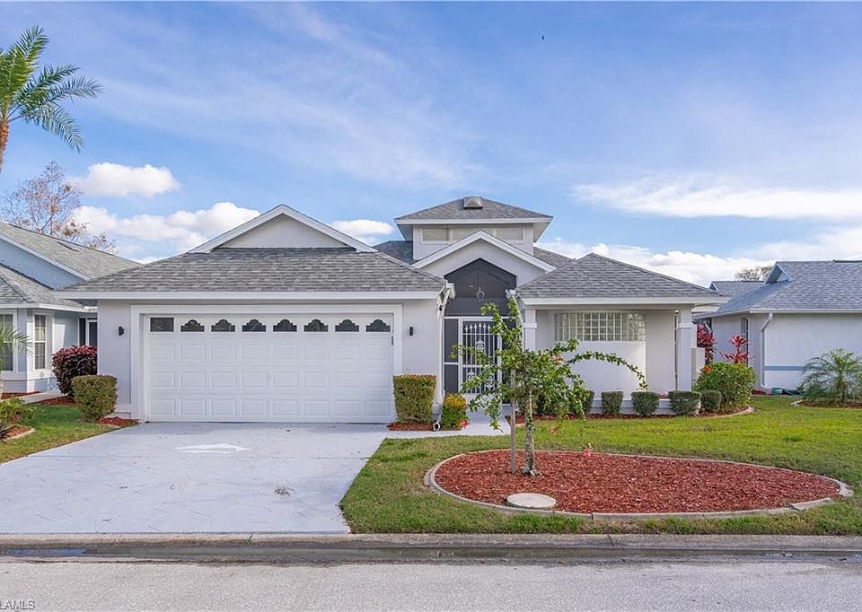 9467 Palm Island Cir, North Fort Myers, FL 33903 | MLS #224012318 | Zillow