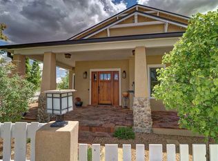 16 Craftsman Rd, Santa Fe, NM 87508
