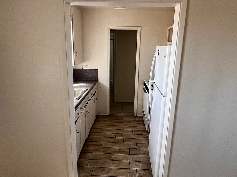 4430 N 8th Ave #8 — Photo 10