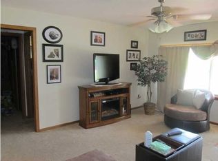 3302 E Zimmerly St, Wichita, KS 67218