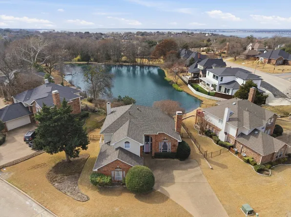5204 Yacht Club Dr, Rockwall, TX 75032