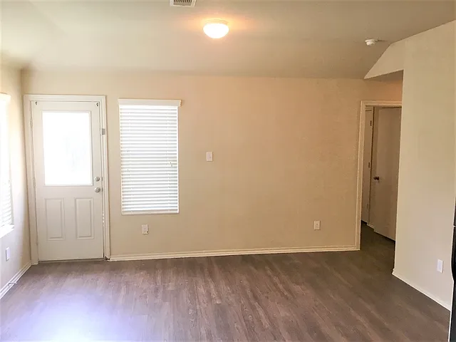 2822 Wisner Cir — Photo 7