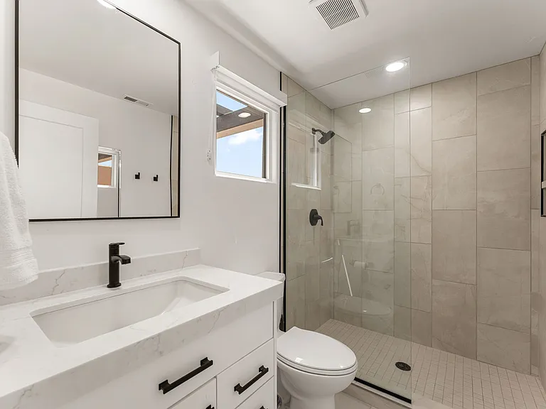 1602 N Sutava Dr — Photo 28