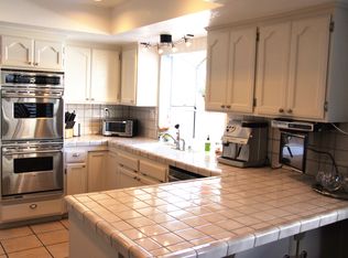 1933 Ruhland Ave #A, Redondo Beach, CA 90278