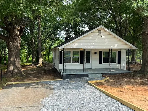 1514 W May Ave Photo 1