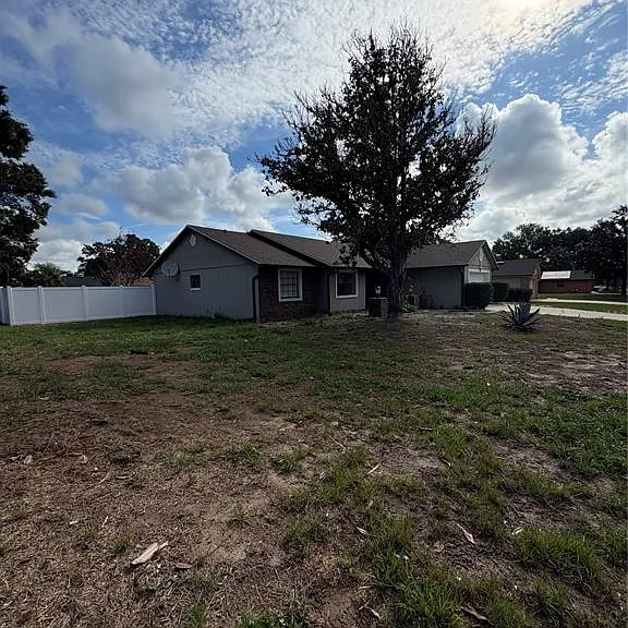 6933 Rembrandt Dr — Photo 6