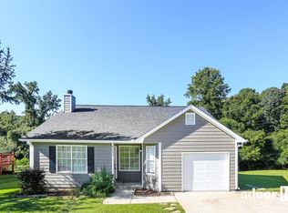 6221 Amberly Rd, Rex, GA 30273