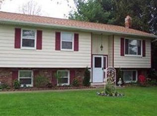 9185 Infirmary Rd, Ravenna, OH 44266