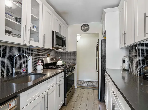 8410 153rd Ave APT 2K, Queens, NY 11414
