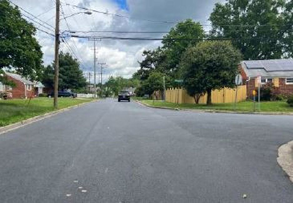 2nd image of 6708 20th Ave