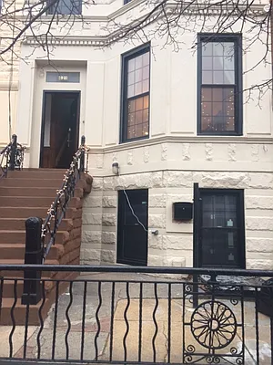 Rented by Owner | media 21