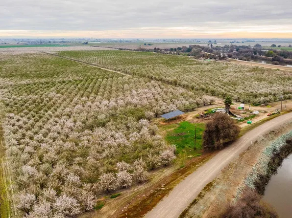 1707 W Bowman Rd, French Camp, CA 95231