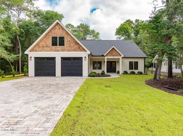 138 Mimosa Boulevard, Pine Knoll Shores, NC 28512