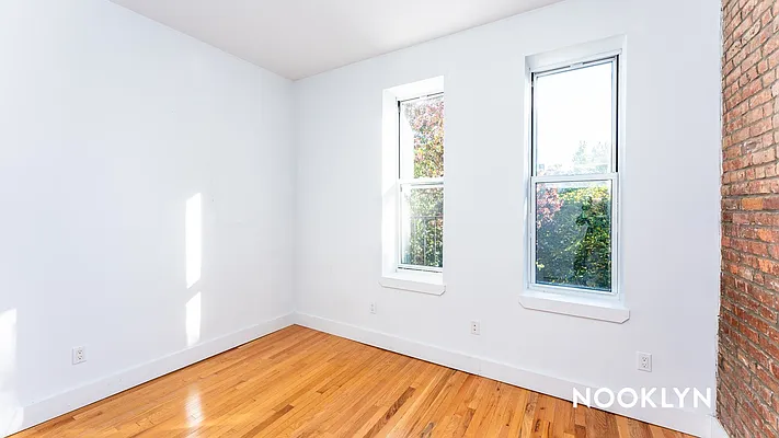 Rented by Nooklyn NYC LLC | media 14