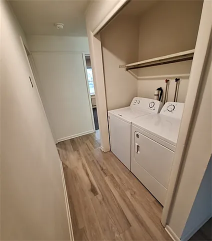 Charlotte Place Apartments — Photo 27