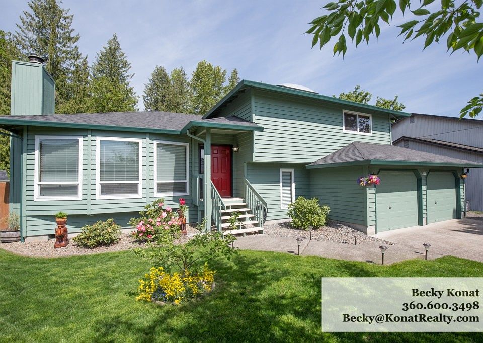 1st image of 1700 NE 152nd Cir