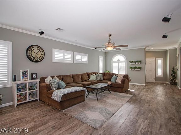 5th image of 11620 Crimson Rose Ave
