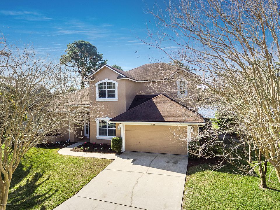1st image of 948 Staveley Dr W