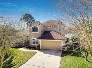 948 Staveley Dr W, Jacksonville, FL 32225