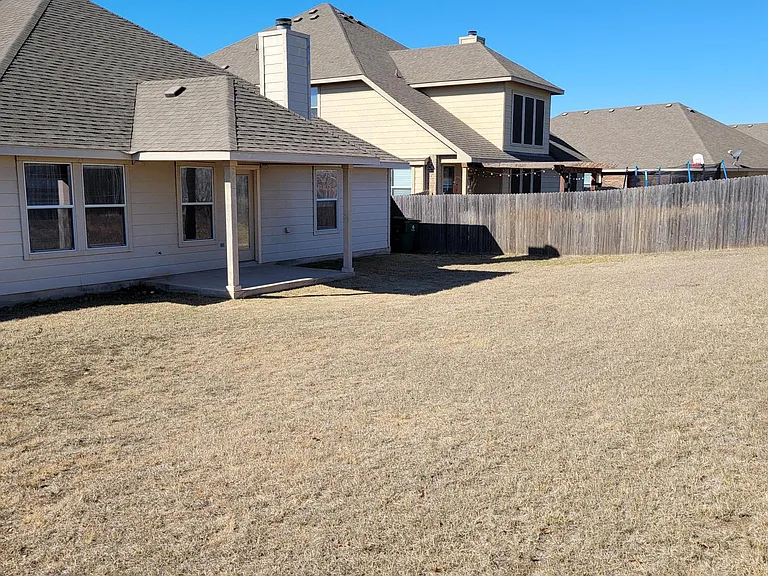 18705 Jana Patrice Dr — Photo 7