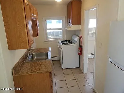 235 Bay Ave #23 — Photo 7