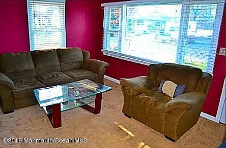 4th image of 65 Crest Dr