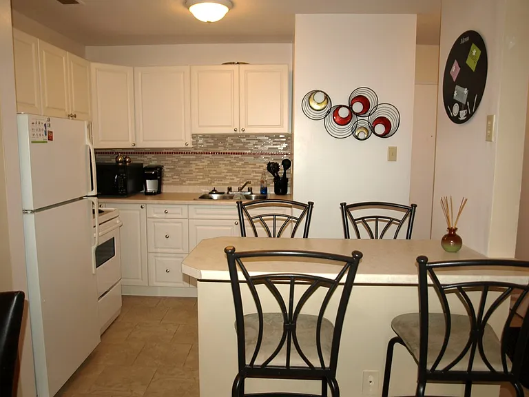 22 Indian Rd — Photo 20