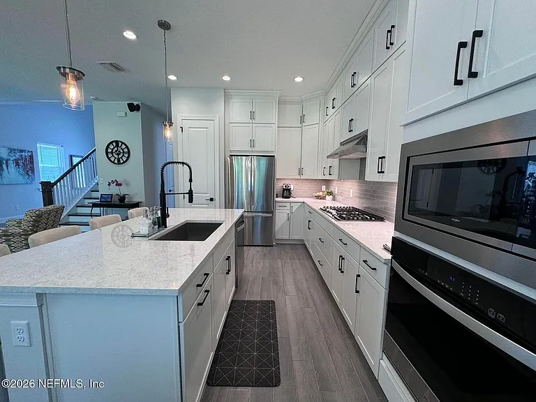 128 Zephyr Dr — Photo 13