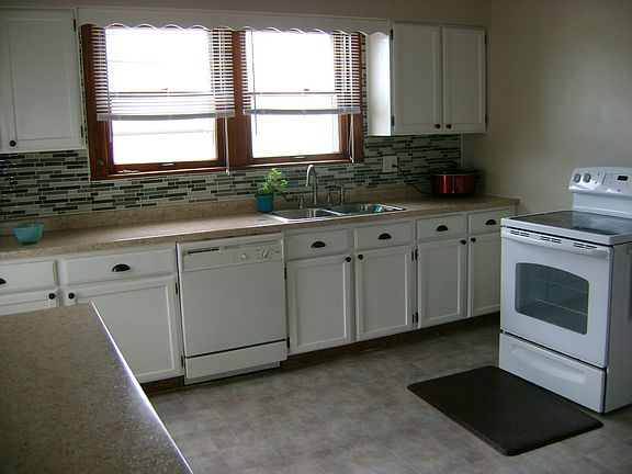 5th image of 2615 Avenue H