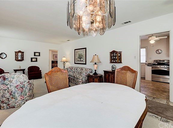 4th image of 703 Avenue C