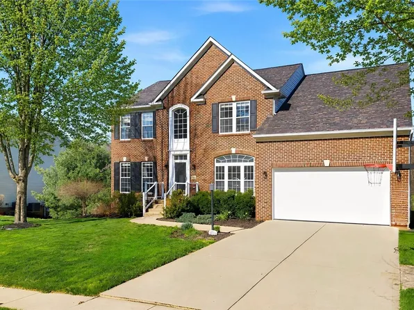 153 Hunter Dr, Cranberry Township, PA 16066