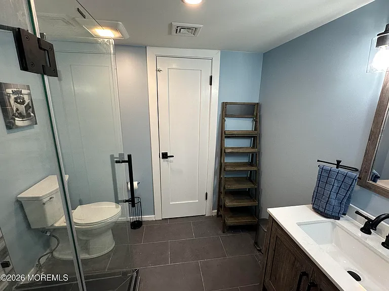 39 Coolidge Ave — Photo 18