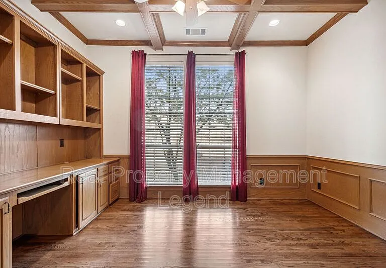 5004 Seville Ln — Photo 10