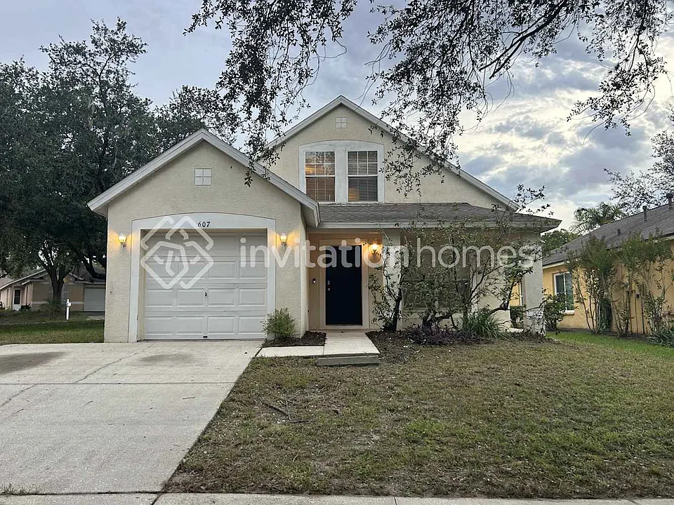 607 Cape Cod Cir