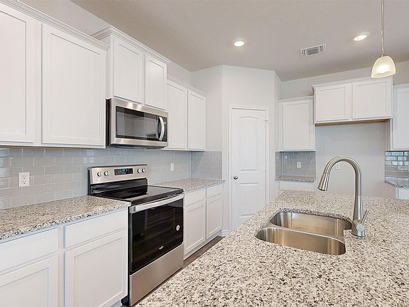 7th image of this home