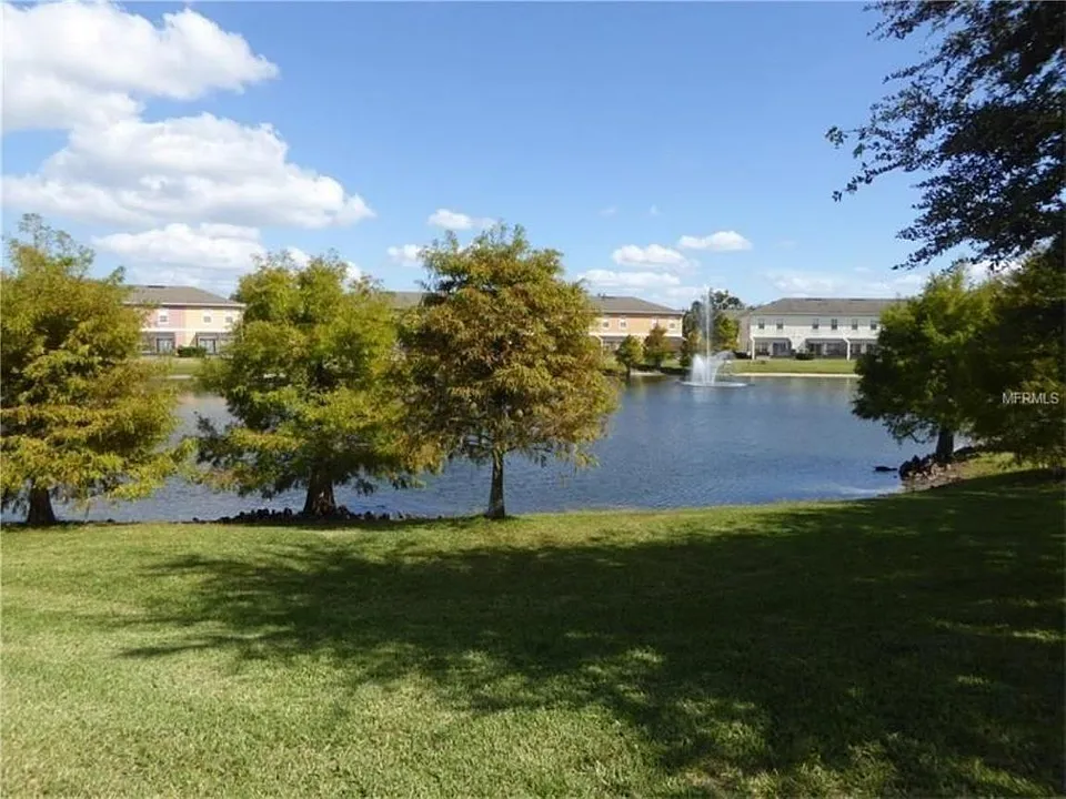 2331 Caravelle Cir