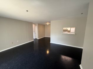 308 Buck Jones Rd APT 102, Raleigh, NC 27606